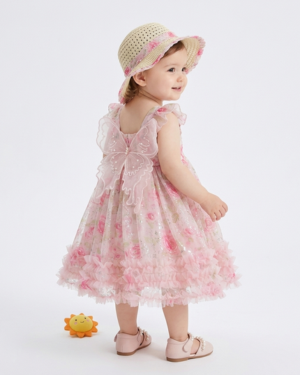 vestido mariposa sombrero